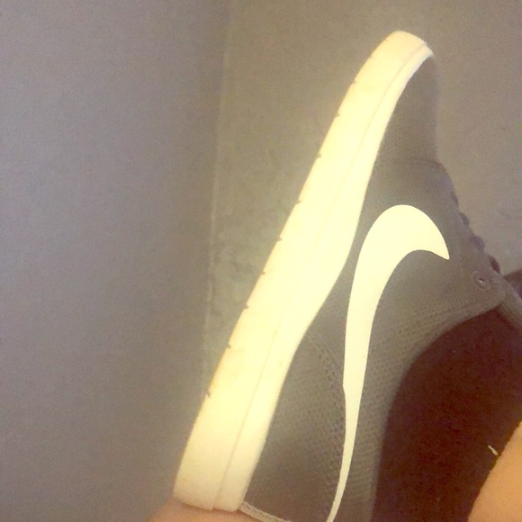 $50 - Picture 1 of 2